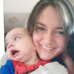 Meet your Posher, Elizabeth